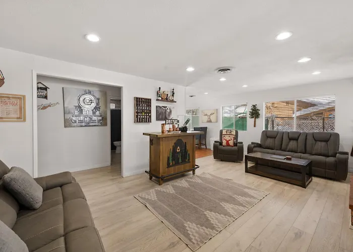 Nunu'S Cabin - Beautiful Cabin, Close To Ski Resorts And Town, Hot Tub And Board Games! Big Bear Lake